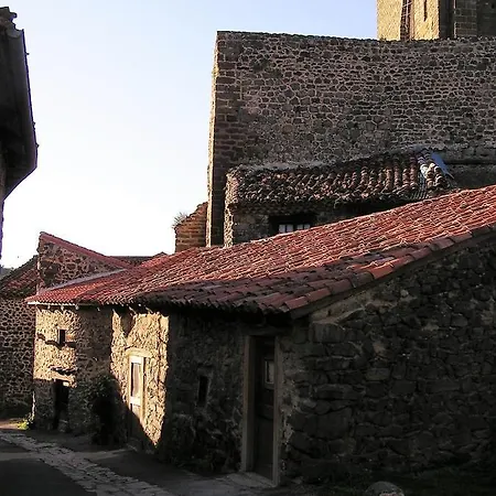 La Grande Maison A לינה וארוחת בוקר *