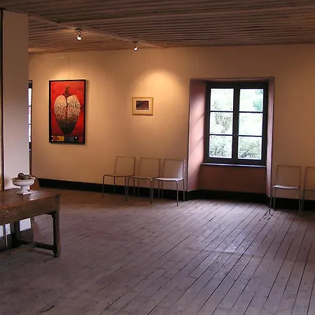 La Grande Maison Couette-café Chanteuges