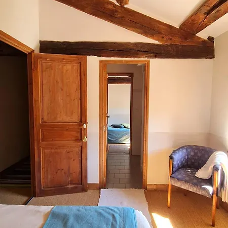 La Grande Maison A Bed and Breakfast