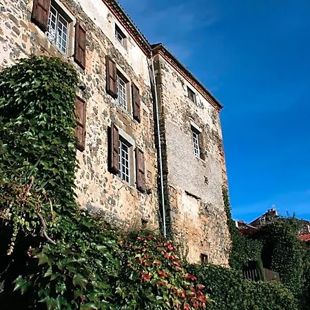La Grande Maison A Bed and Breakfast Chanteuges