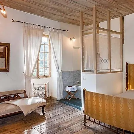 La Grande Maison A * Chanteuges