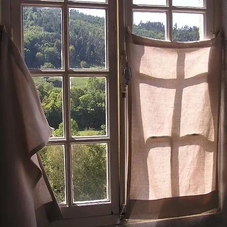 La Grande Maison A Bed and Breakfast *