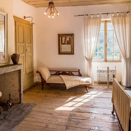 La Grande Maison A *